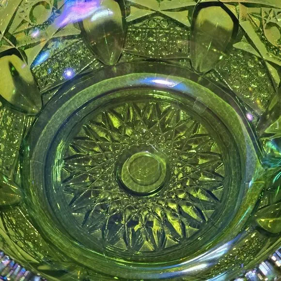 Vintage LE Smith Berry Bowl w/ Handle Green Carnival Glass Nappy Bowl Quintec - Picture 7 of 8